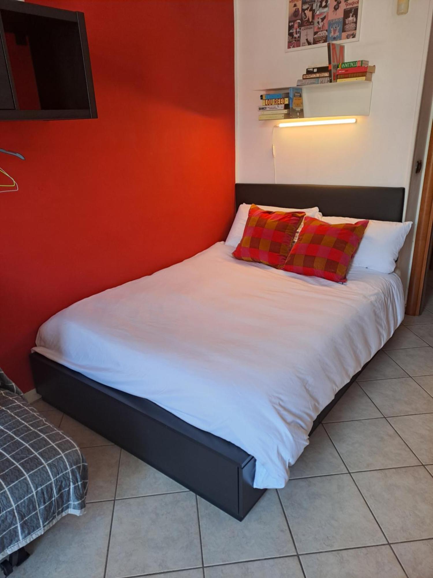 Cozy Room Stanza Close City Center In A Family House Stanza In Appartamento Condiviso Noi Viviamo In Casa Stanza In Affitto Turin Exterior photo