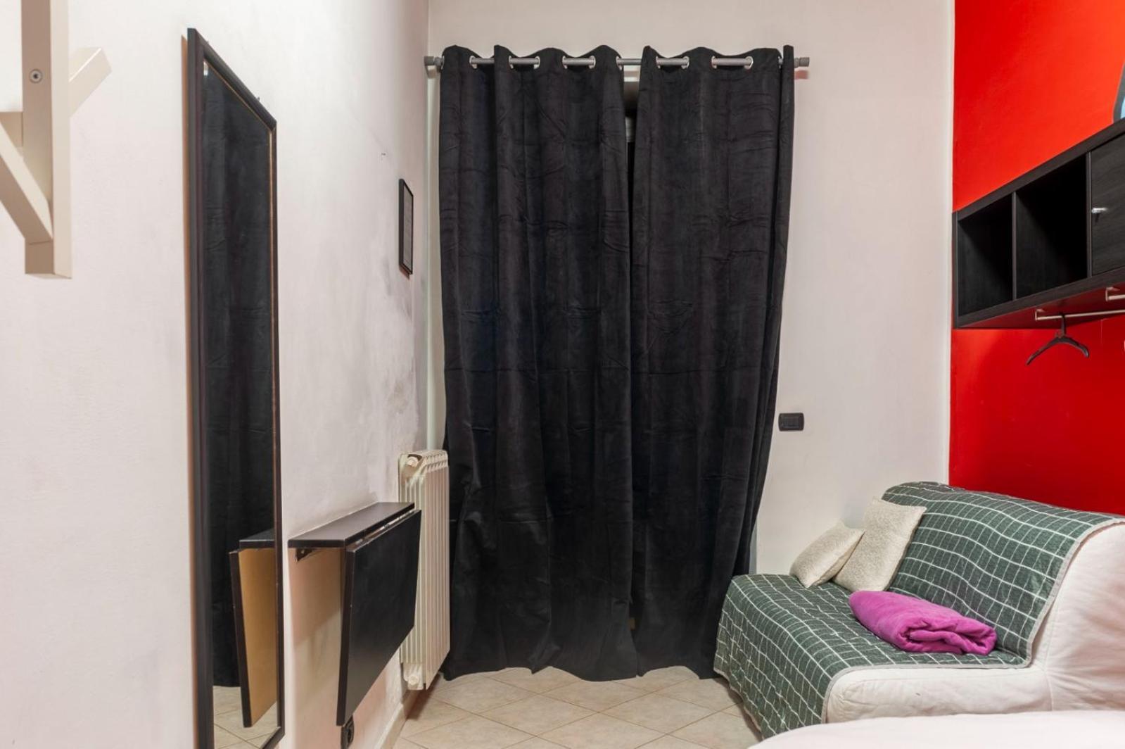 Cozy Room Stanza Close City Center In A Family House Stanza In Appartamento Condiviso Noi Viviamo In Casa Stanza In Affitto Turin Exterior photo